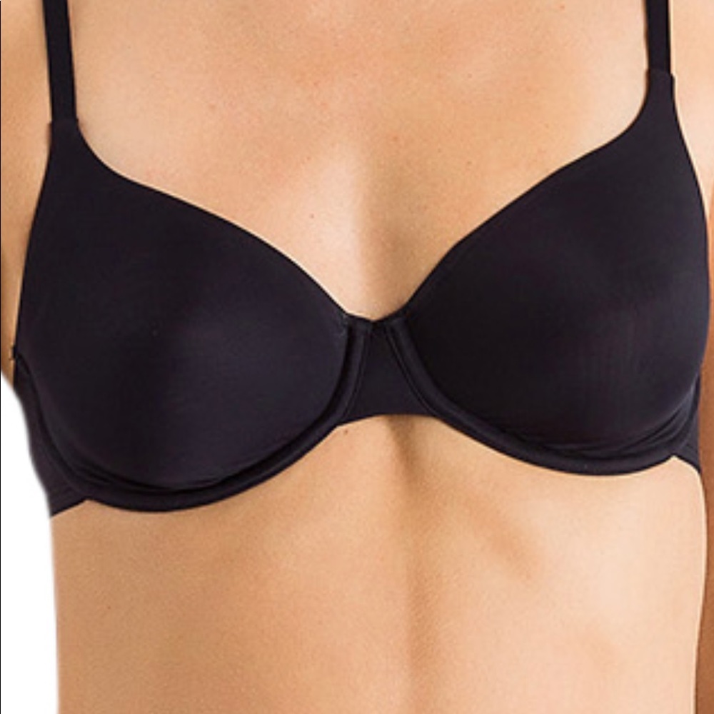Hanro bra